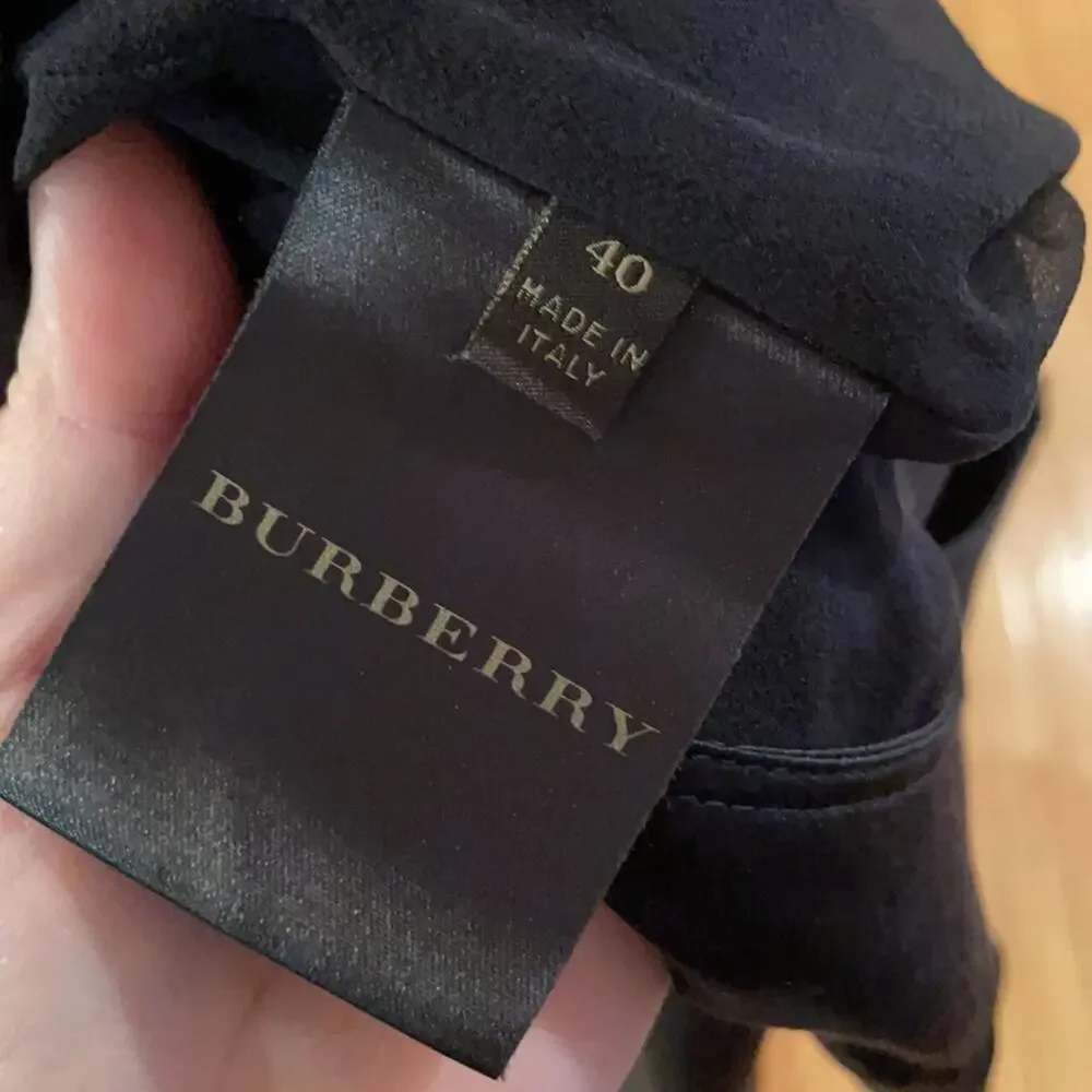 Burberry wool and silk black skirt 6 Medium - Picture 8 of 9